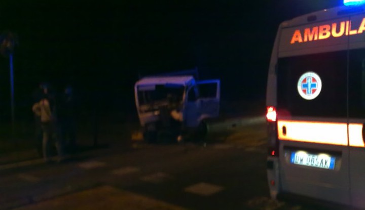Incidente stradale tra mezzi pesanti, avvenuto a Bellusco.